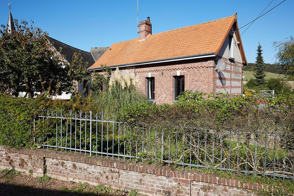 Les Gites De L'Yeres Cuverville-sur-Yeres Eksteriør billede